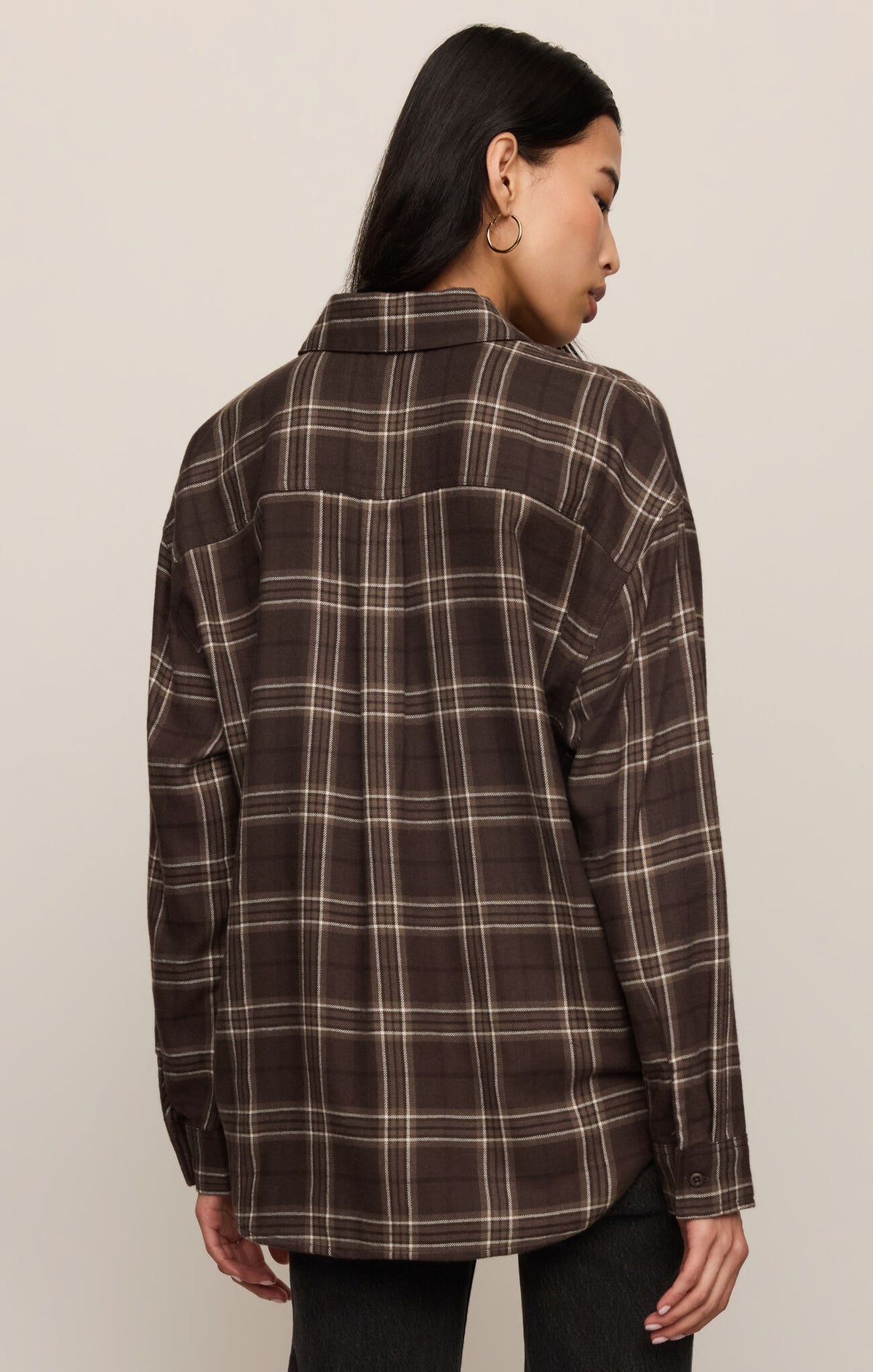 PLAID BUTTON UP